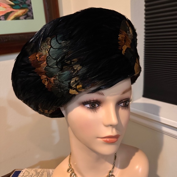 Pheasant Feather Hat / MCM High Fashion or Costume Hat of Black & Brown Feathers - Picture 1 of 14